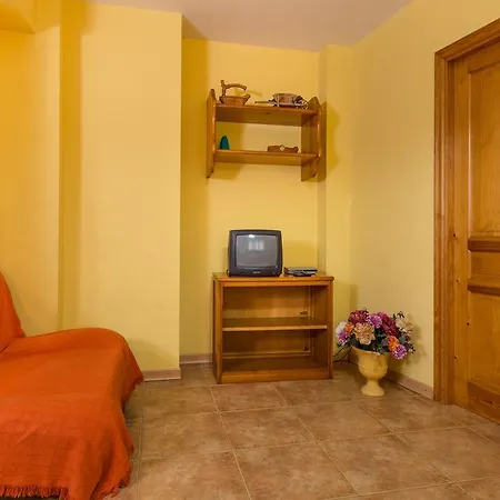Experience, Live The Pyrenees سورت